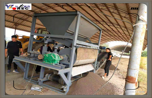 强磁河沙磁选机，陕西强磁磁选机河沙_小型河沙磁选机_陕西强磁磁选机河沙的注意事项的电机生产厂家价格