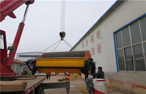 钛尾矿湿式磁选机，内蒙古钛尾矿湿式磁选机_内蒙古钛尾矿湿式磁选机更便捷型号参数及磁场强度