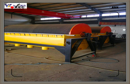 锰矿选别磁选机，山东锰矿选别磁选机_山东锰矿选别磁选机更便捷型号参数及磁场强度