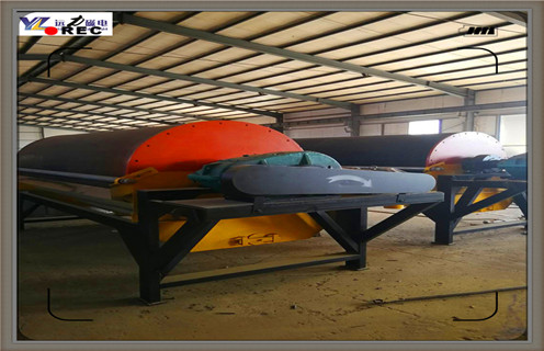 钛铁矿湿式磁选机，重庆钛铁矿湿式磁选机_重庆钛铁矿湿式磁选机更便捷型号参数及磁场强度